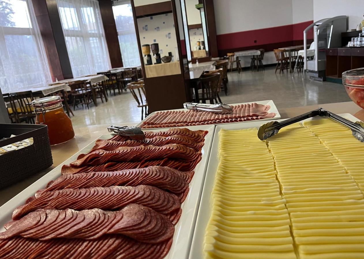 Manuela Ifjusagi Hotel Balatonfüred Esterno foto